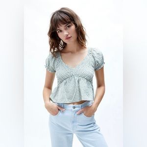 LA Hearts V-neck Baby Doll Crop Top